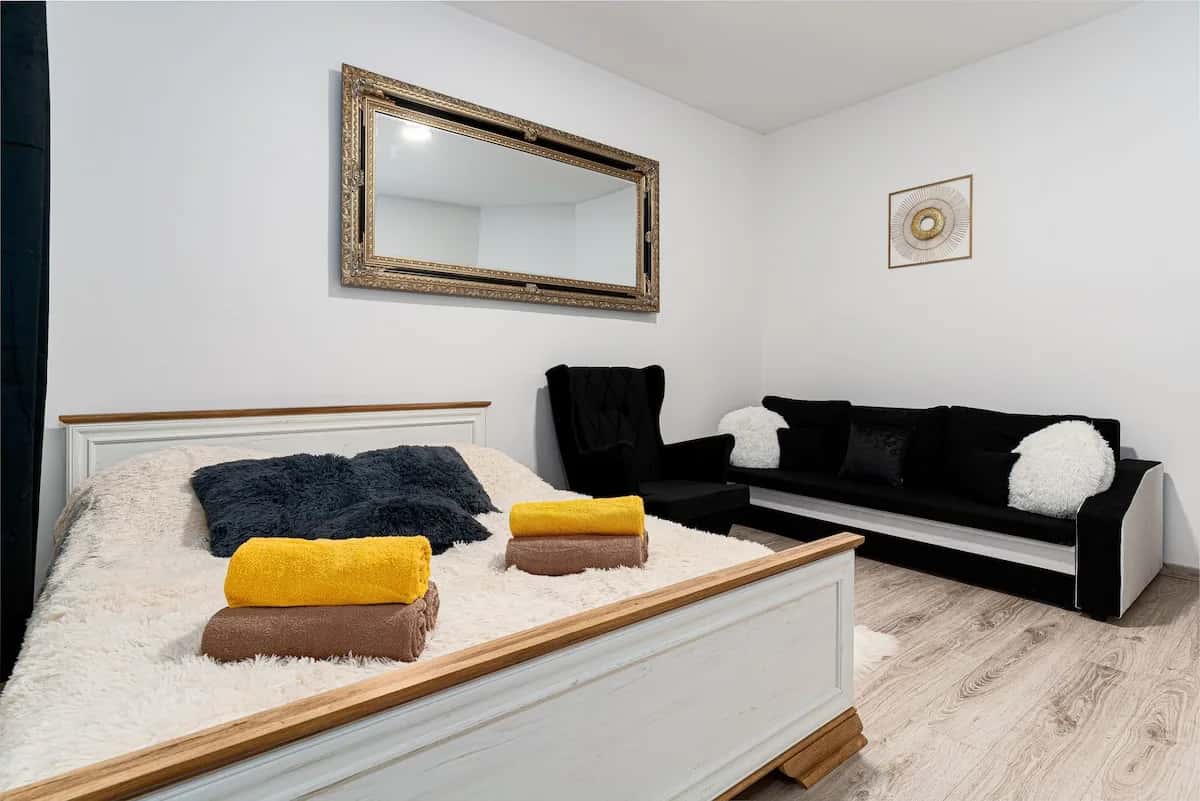Lion Deluxe Suite