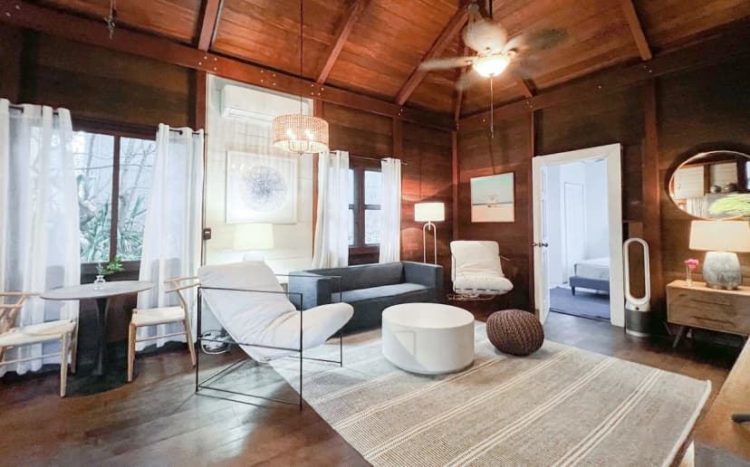 Oceanview Cottage w/ Balcony – Steps to Cruz Bay