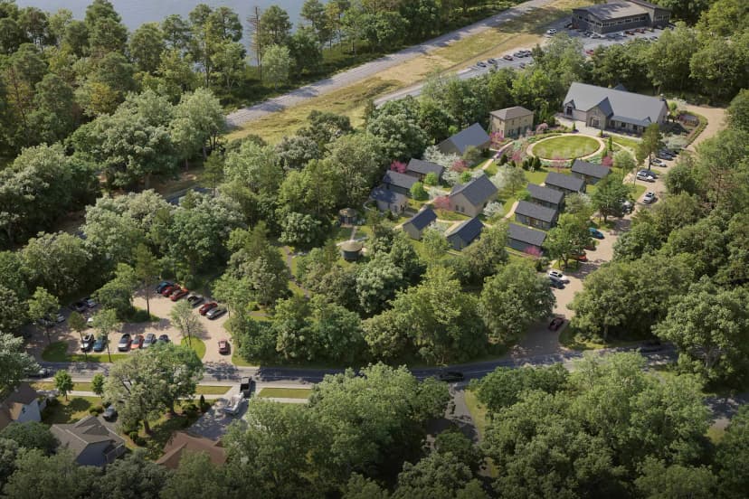 Expansive Estate Near Lake Michigan in New Buffalo