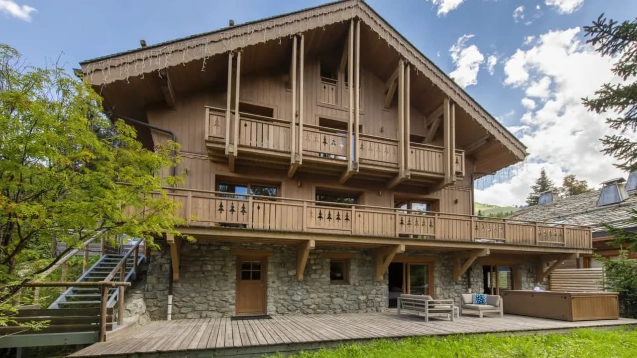 Elegant Alpine Residence With Sauna Hot Tub