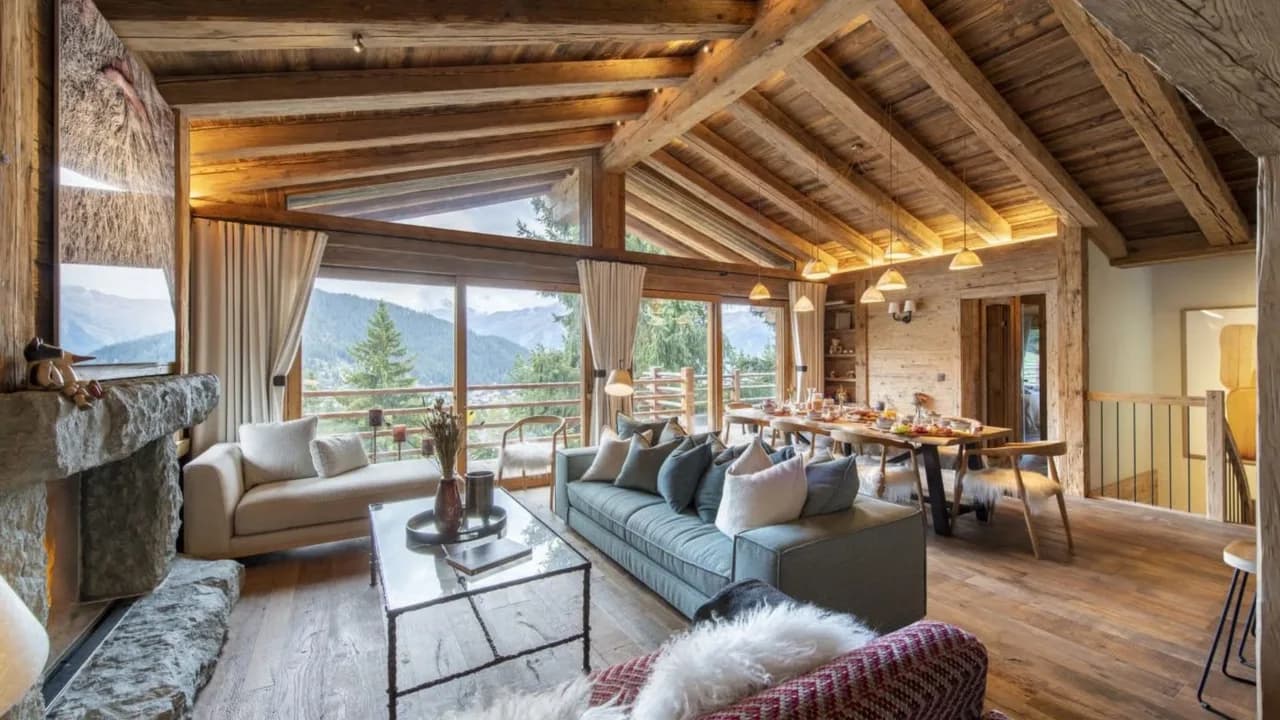 Chalet Montagnard Confortable Avec Piscine Chauffée