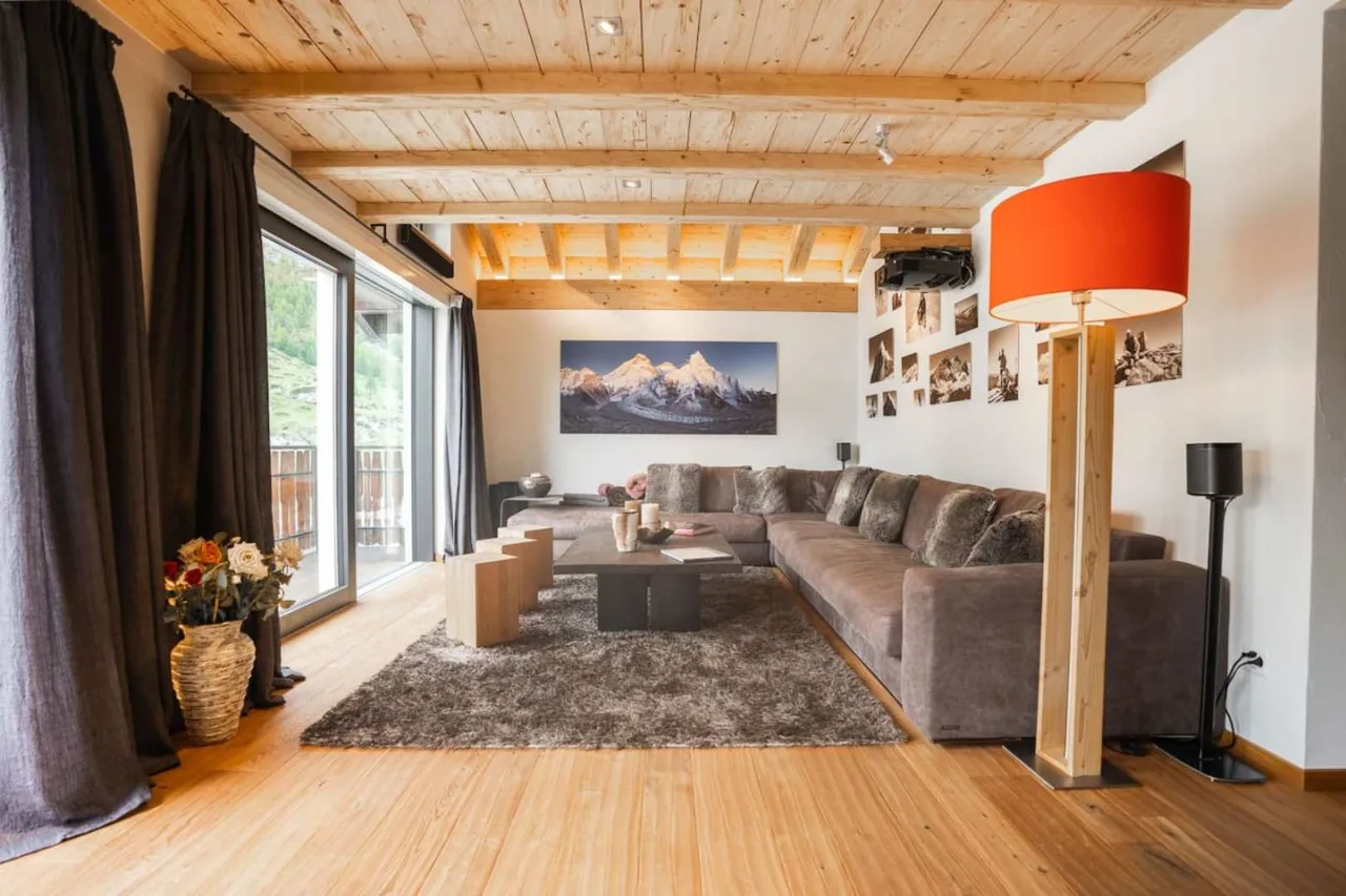 Geräumige Penthouse-Wohnung im Zentrum von Zermatt