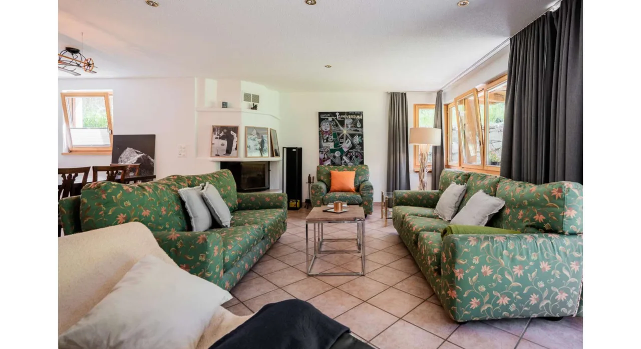 Moderne alpine Duplexwohnung mit Ski-Zugang