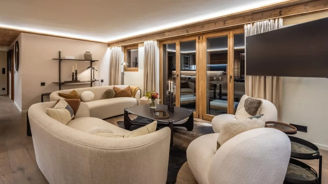 Verbier Stay With Balcony Mountain Views