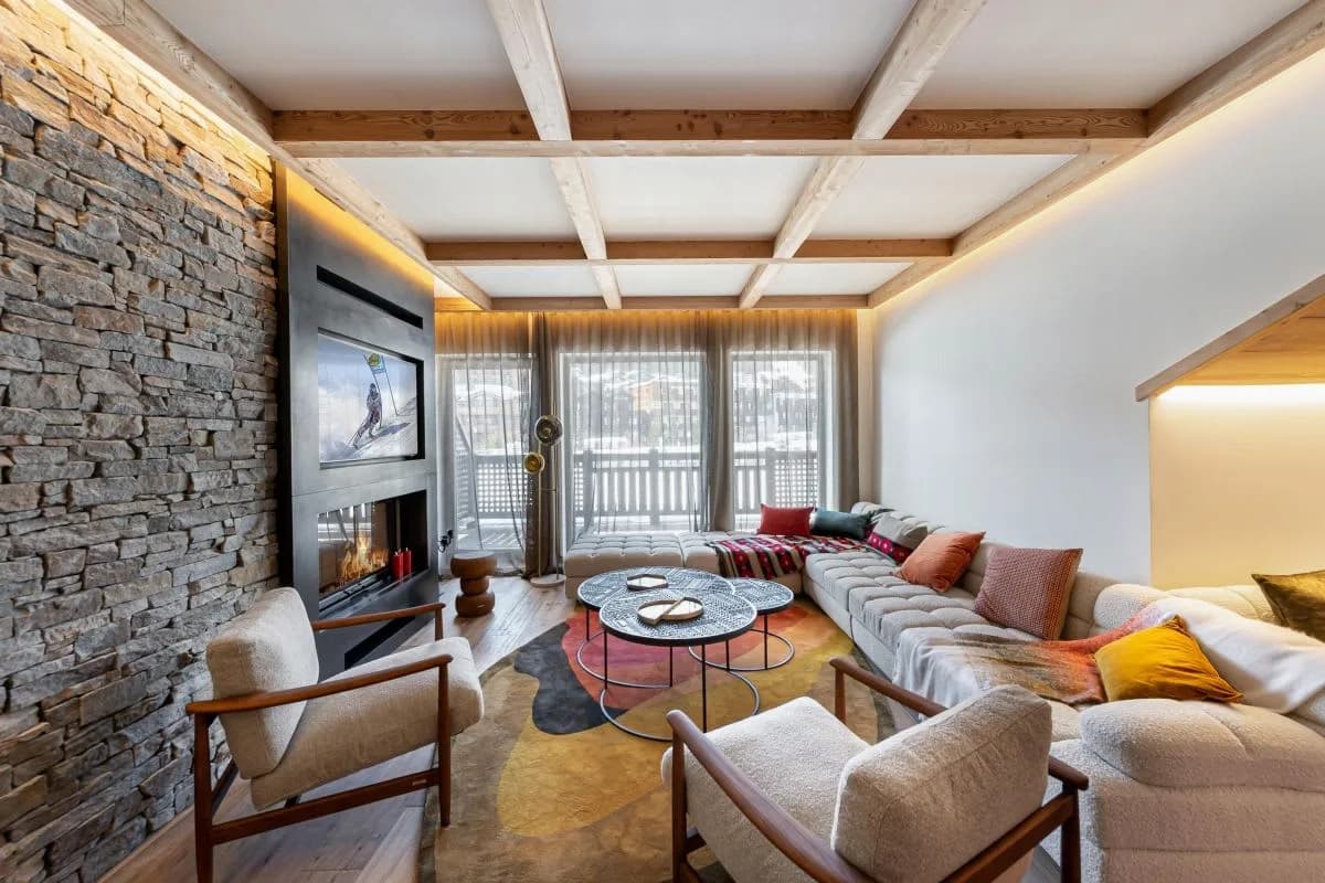 Brillante Apartamento Central con Encanto Alpino