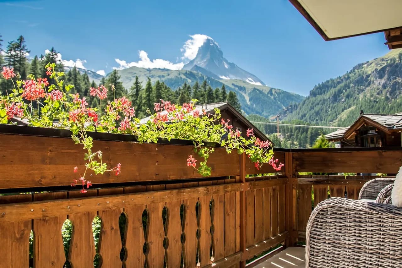 Sunny Balcony Studio With Matterhorn Views
