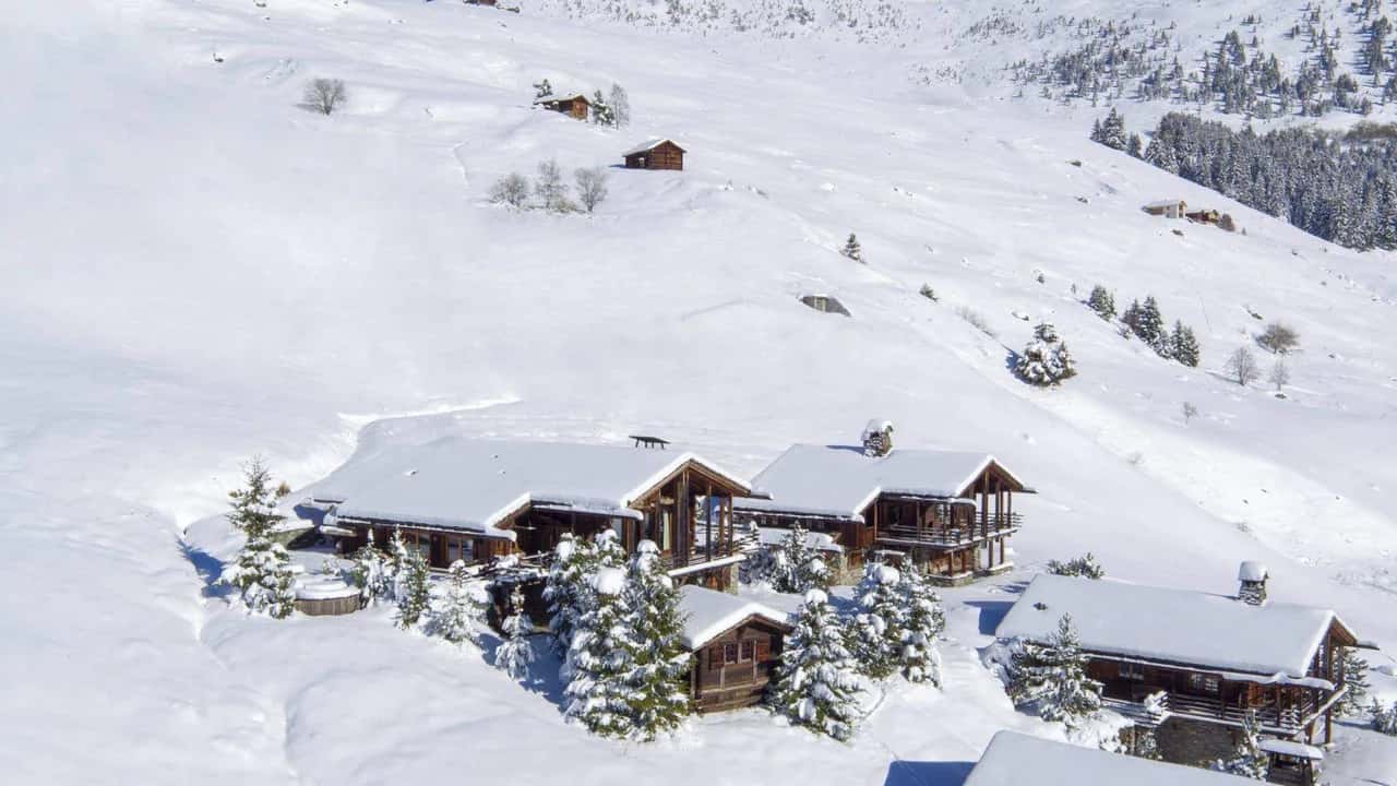 Serene Alpine Chalet With Mountain Views