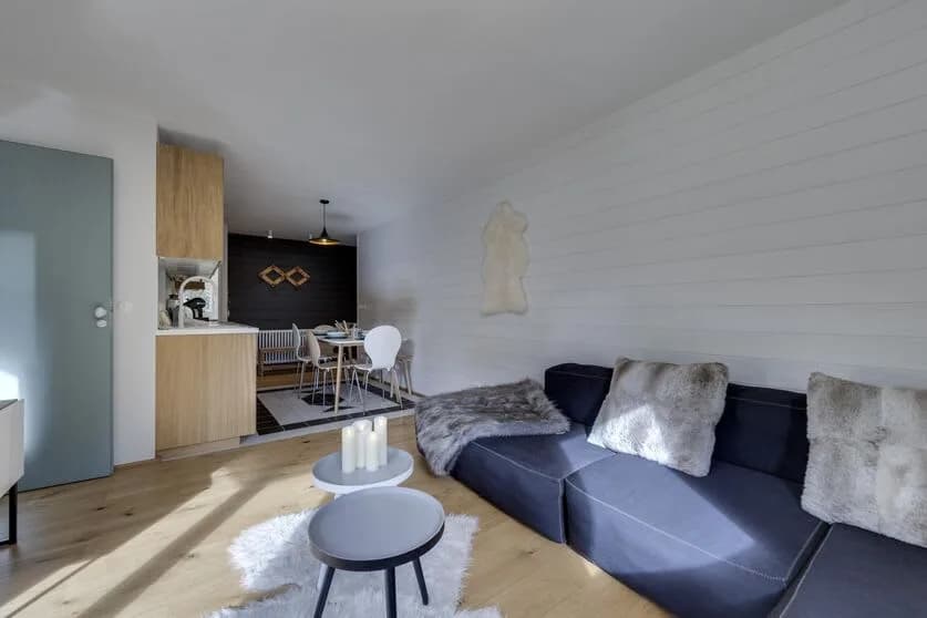 Bright Scandinavian Apartment Near Ski Lifts