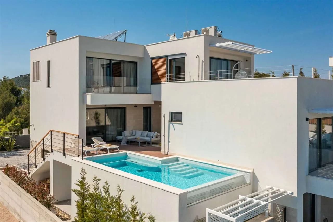 Contemporánea Villa con Vista al Mar en Murter