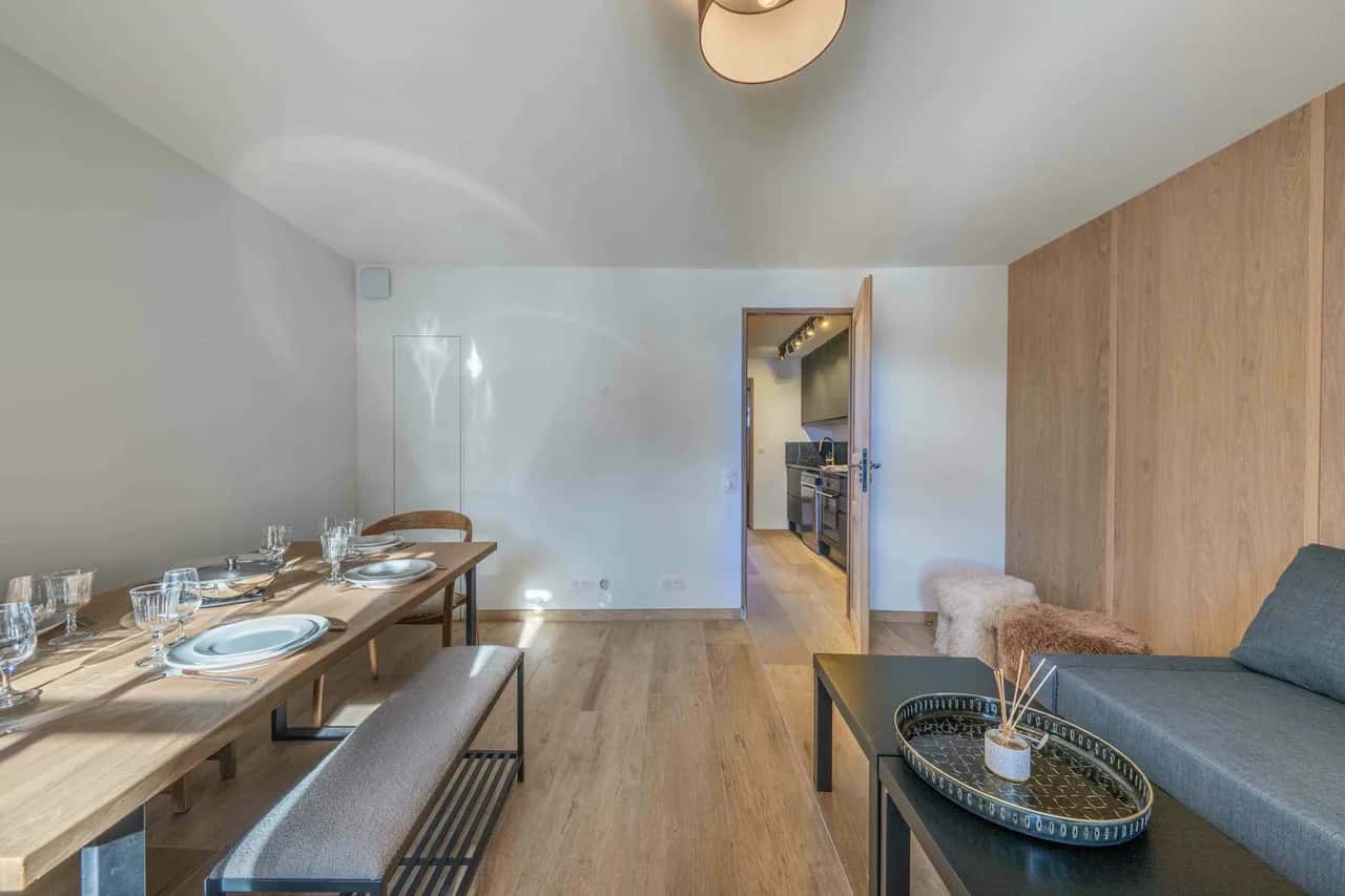 Stylish Apartment Near Village and Slopes