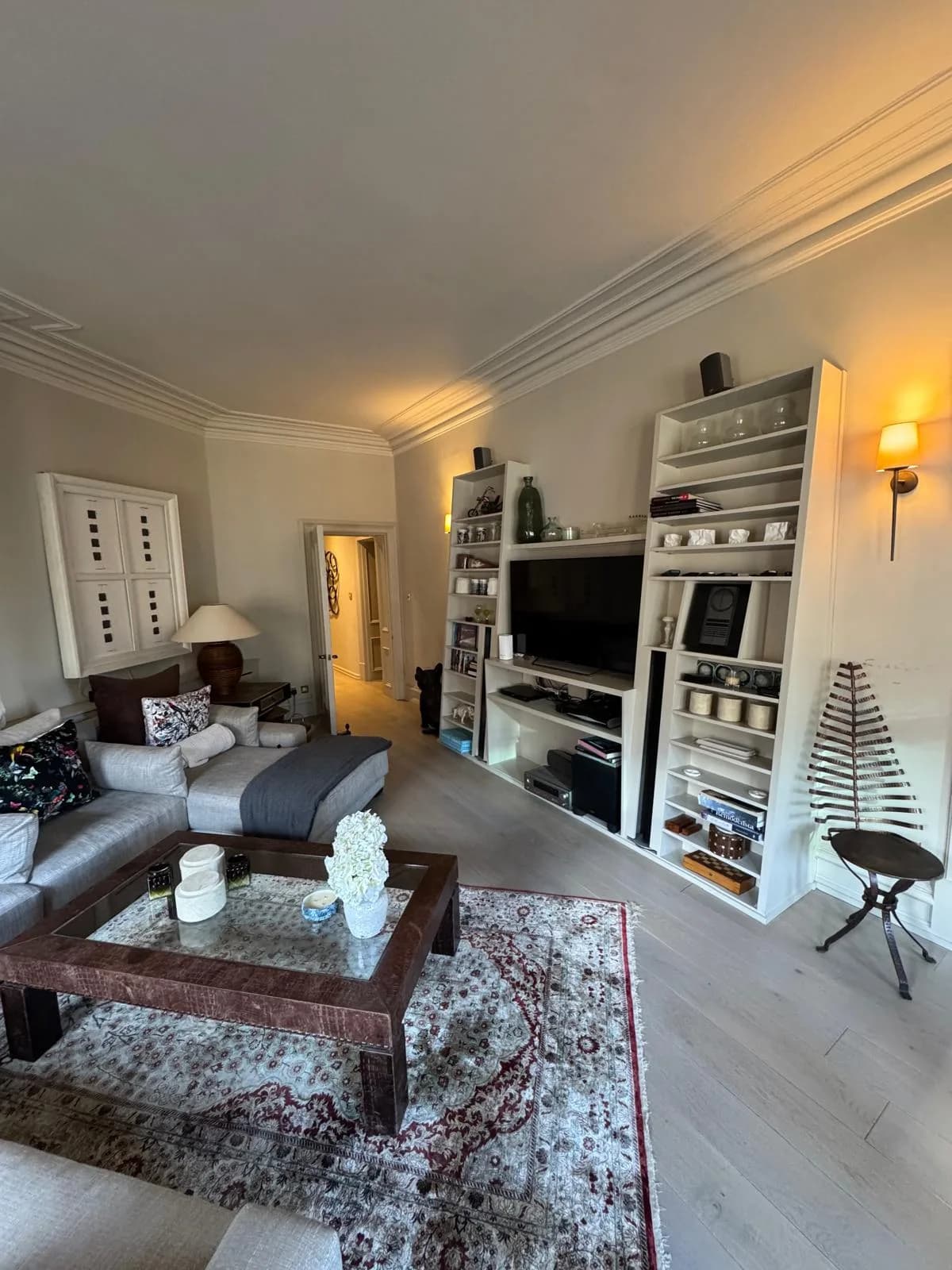 Élégant Appartement de Trois Chambres à Londres