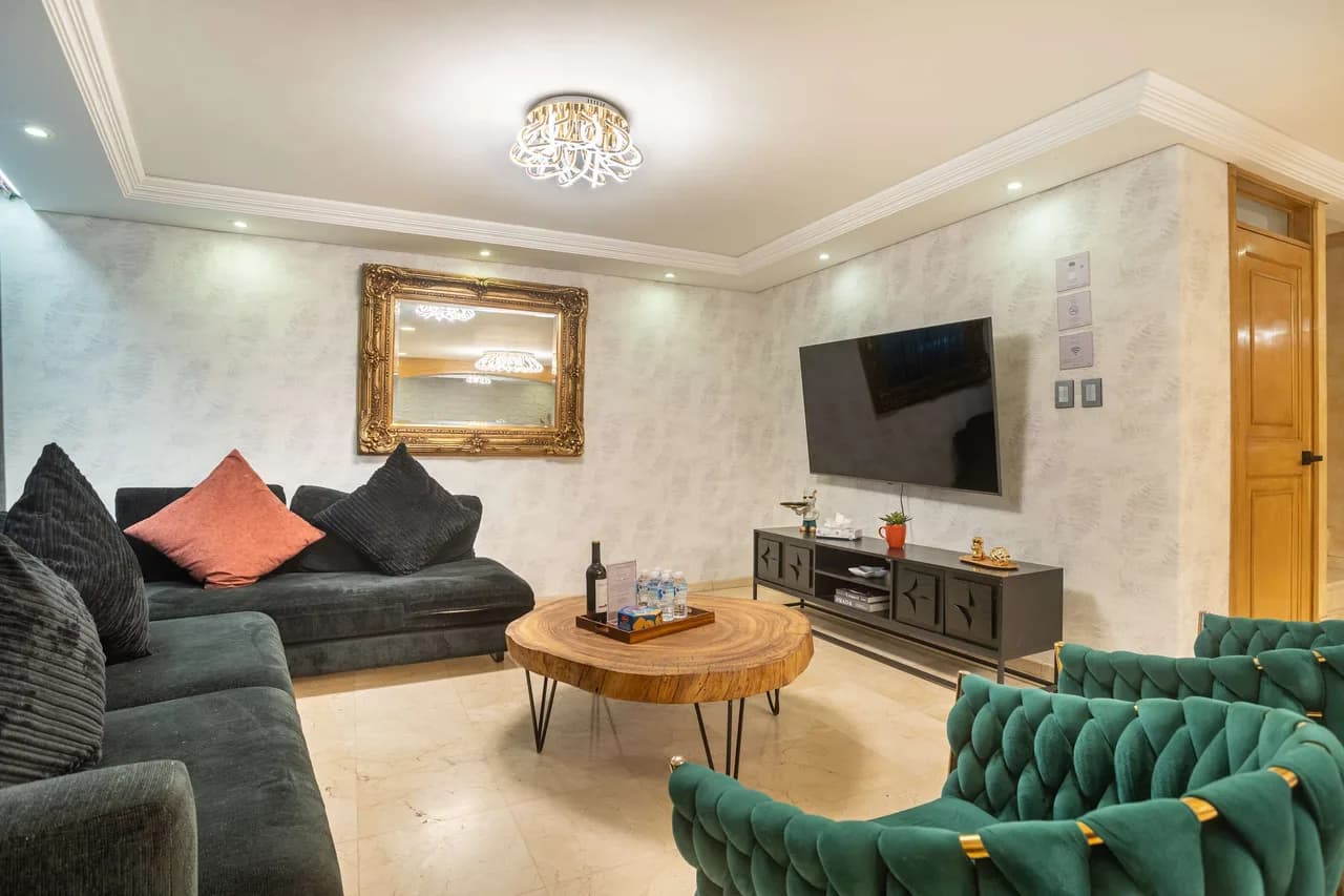 Prime Polanco Stay With Patio, Near Shops & Cafes