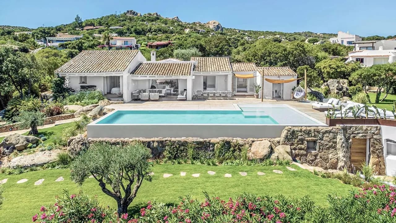 Mediterranes Zuhause mit panoramischem Meerblick