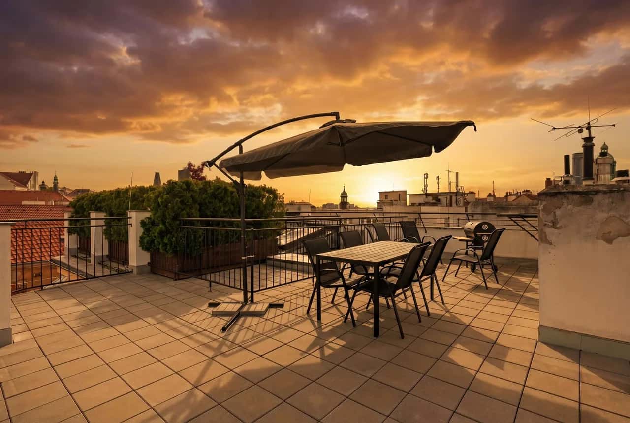 DiCaprio Penthouse Terrace Apartworld