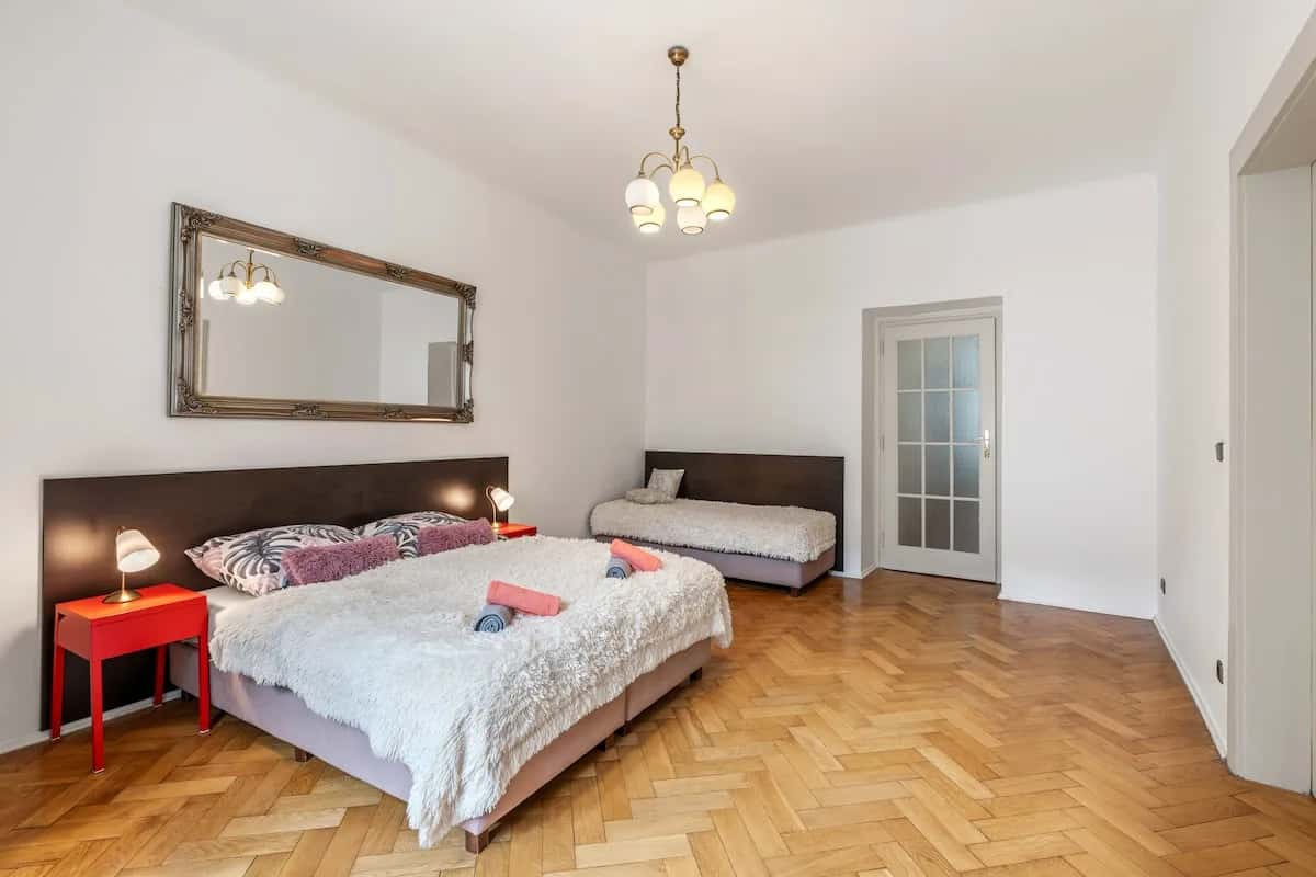 Royal Prague Heart Suite