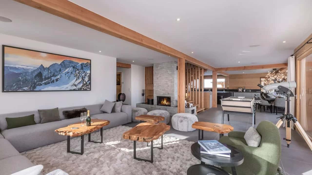 Stunning Montblanc Chalet Near Ski Slopes