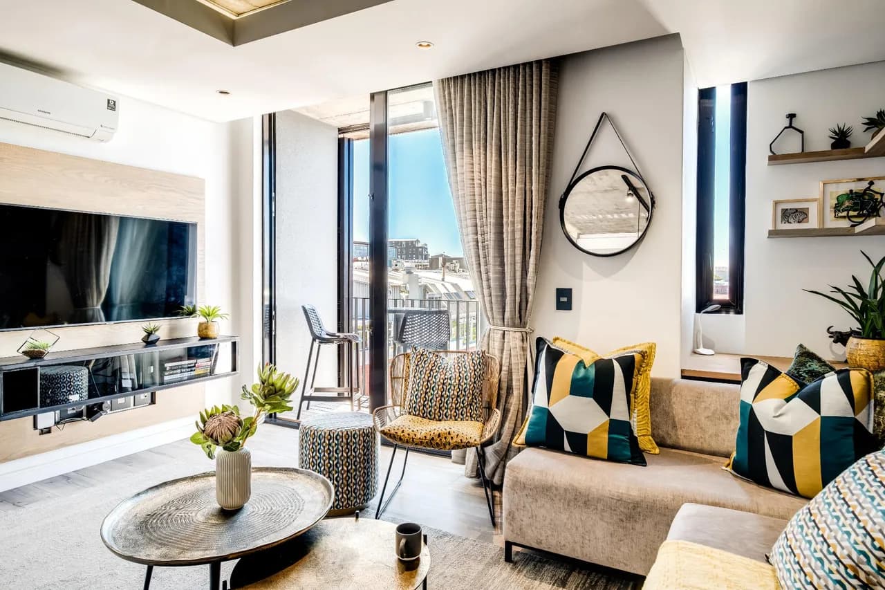 Chic One-Bedroom Apartment in Cape Town