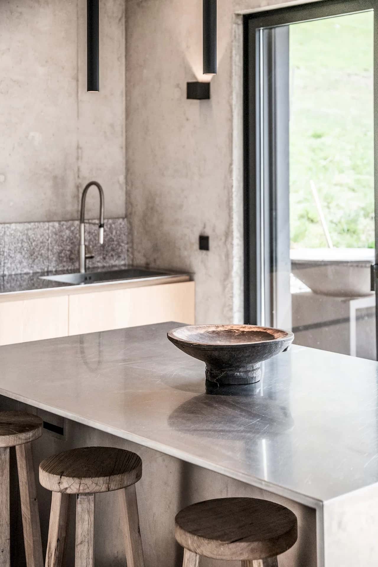 Luxury Chalet with Hot Tub in French Alps Ski Resorts