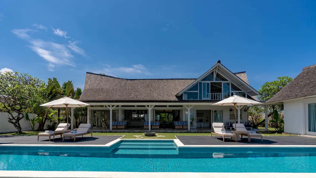 Garden-Facing Four Bedroom Villa in Bali