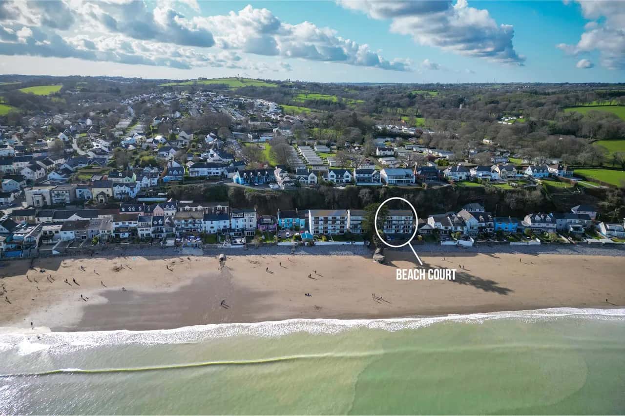 17 Beach Court - 2 Bed Apartment - Saundersfoot