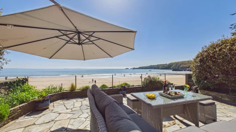 Charming Coastal Retreat in Saundersfoot