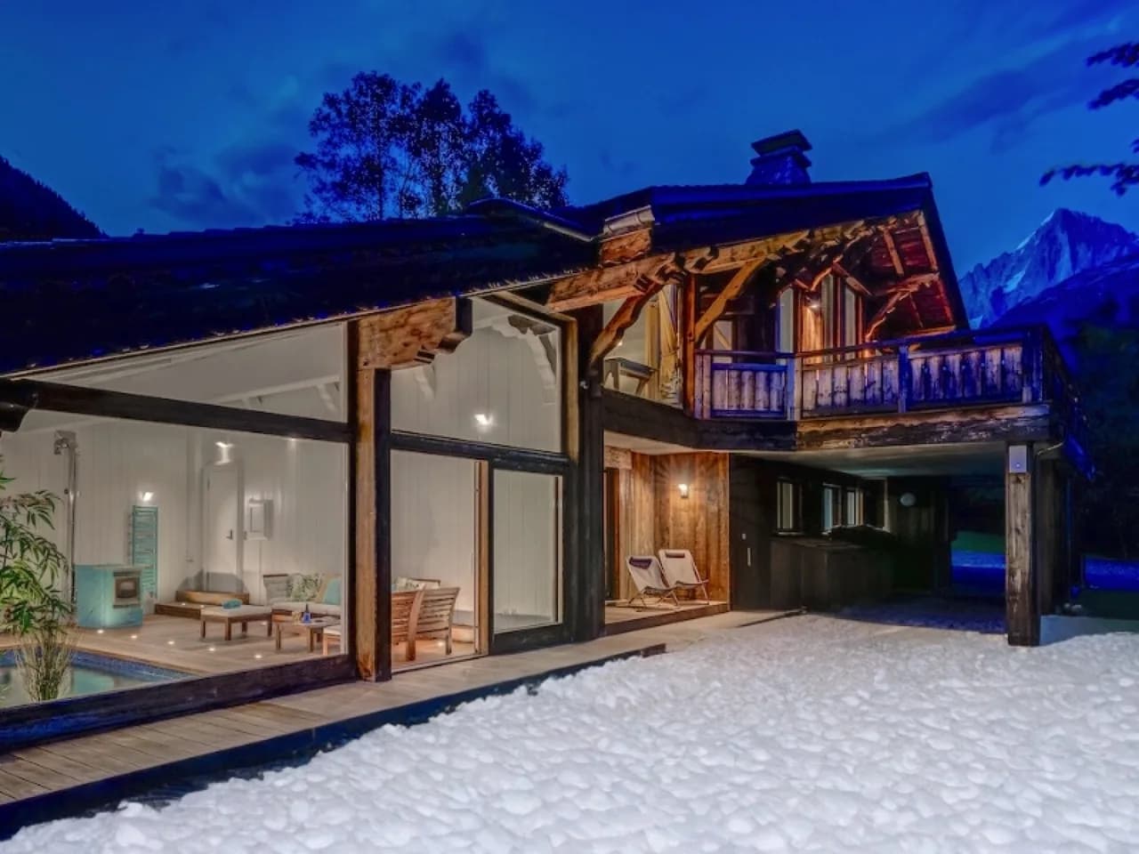 Alpine Chalet with Terrace in Chamonix-Mont-Blanc