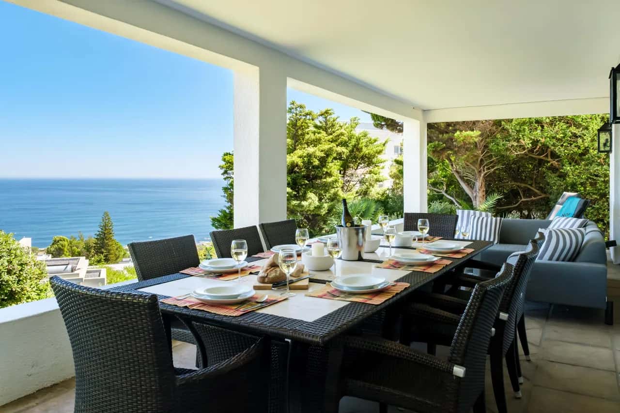 Camps Bay 4bed Home w Pool and Views Alma Marina