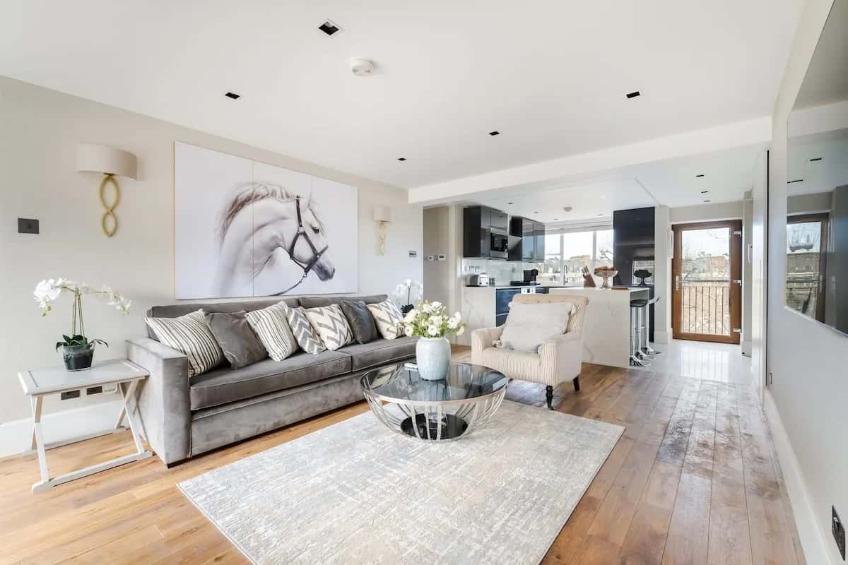 Stylish Urban Retreat in London