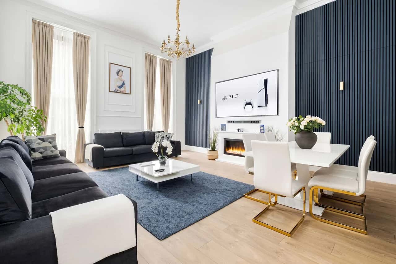 Charming Two Bedroom Apartment in London